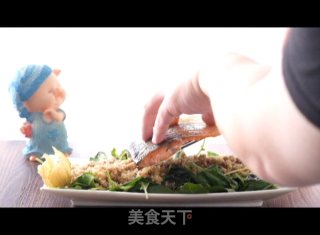 三文鱼藜麦沙拉的做法步骤：15