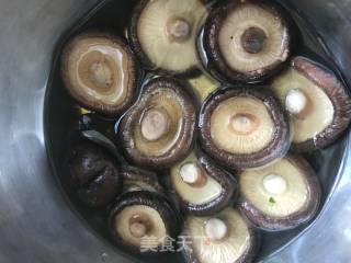炸春卷的做法步骤：3