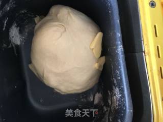 面包软绵绵的做法步骤：1