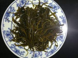 辣炒海带丝的做法步骤：1
