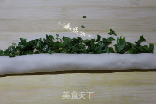 芹菜叶子千层饼的做法步骤：9