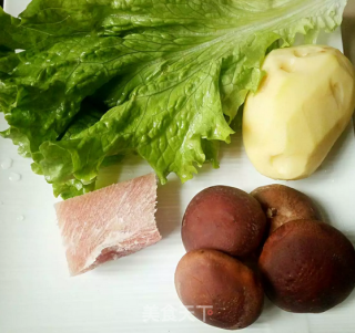 土豆香菇肉片汤的做法步骤：1