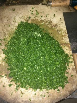 小苜蓿鸡蛋饺子的做法步骤：2