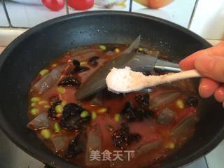 辣炒魔芋豆腐的做法步骤：16