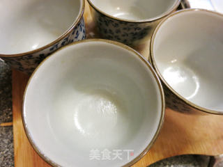 隔水蒸柠檬杯蛋糕的做法步骤：5