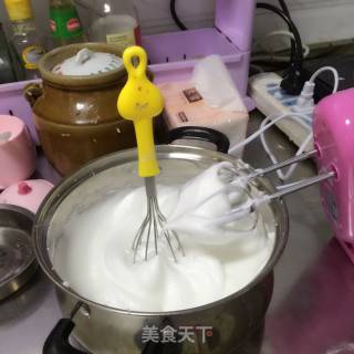 电饭锅做蛋糕 电饭煲做蛋糕的做法步骤：6