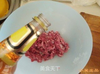 蒜薹炒牛肉的做法步骤：2