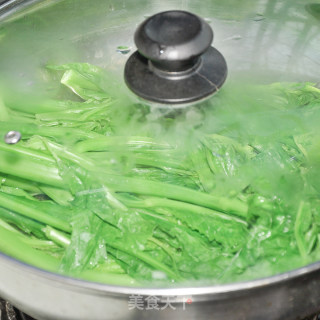 雪里蕻炒肉末的做法步骤：3