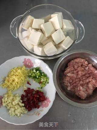 肉末豆腐的做法步骤：1