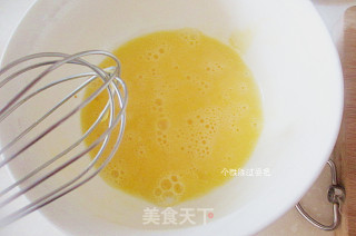 米饭蛋饼的做法步骤：2