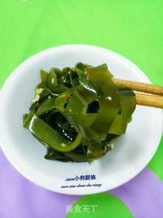 凉拌蒜香海带的做法步骤：4