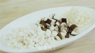 金汤浸石榴花的做法步骤：3