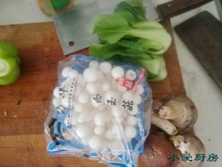 白玉烩杂菌的做法步骤：1