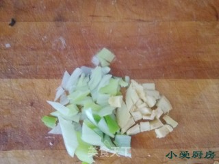 冬笋腊肉蒸熏干的做法步骤：6