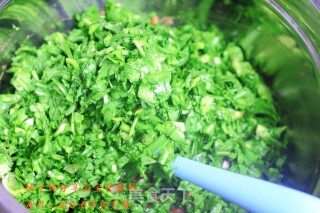 荠菜猪肉饺子的做法步骤：4