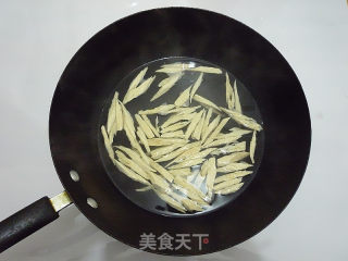 葱油腐竹的做法步骤：3