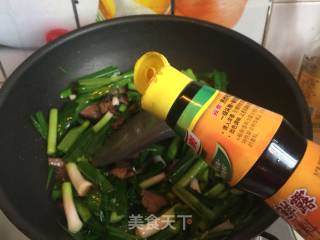 青蒜炒酱肉的做法步骤：7