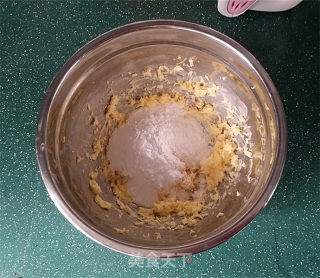 西番尼蛋糕的做法步骤：3