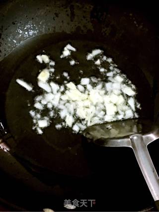 酸豇豆炒鸭胗的做法步骤：7