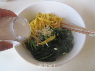 菠菜鸡蛋拌粉丝的做法步骤：7