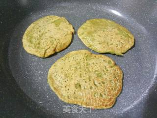 艾叶煎饼的做法步骤：7