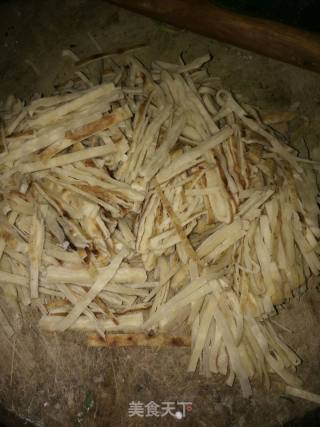豆芽素炒饼的做法步骤：2