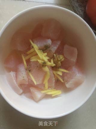 番茄龙利鱼的做法步骤：1