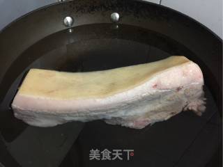 盐菜扣肉的做法步骤：1