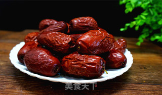 红糖姜枣茶----女性必备哦的做法步骤：2