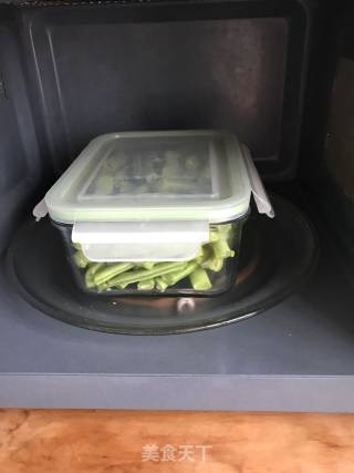 家常干煸豆角的做法步骤：5