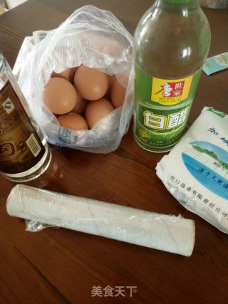 腌鸡蛋《流沙冒油鸡蛋》的做法步骤：1
