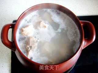 山药炖排骨的做法步骤：2