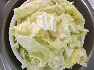 手撕包菜的做法步骤：1
