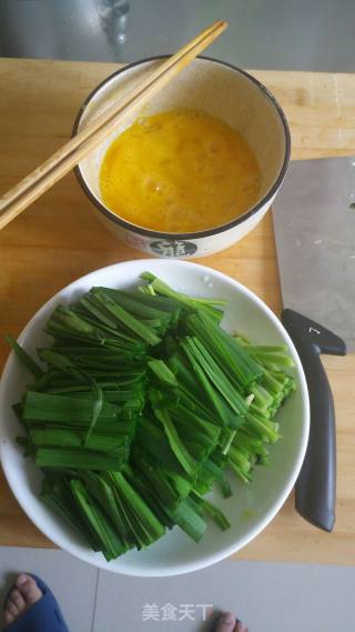 韭菜炒鸡蛋的做法步骤：1