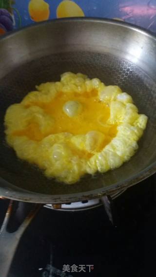 韭菜炒鸡蛋的做法步骤：3