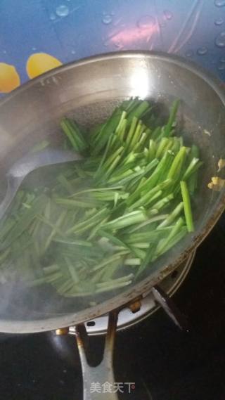 韭菜炒鸡蛋的做法步骤：6