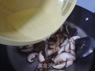 香菇鸡蛋趴粉丝的做法步骤：8