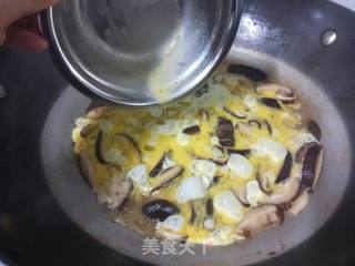 香菇鸡蛋趴粉丝的做法步骤：11