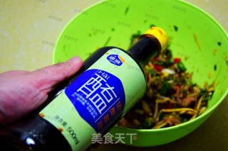 呛腌嘎巴虾—-让你鲜一个春天的独臂小虾的做法步骤：2