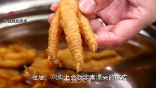 干烧虎皮凤爪的做法步骤：2
