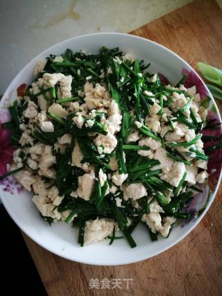 韭菜炒豆腐的做法步骤：5