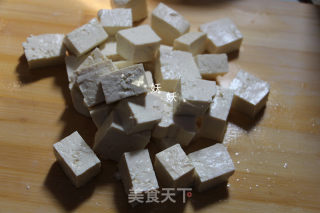 砂锅鱼头的做法步骤：3