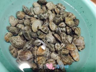 香辣花蛤的做法步骤：2