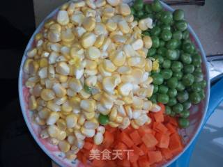 甜豆玉米的做法步骤：1