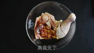 蜂蜜柠檬烤鸡沙拉的做法步骤：2