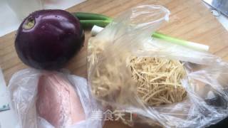 茄子焖饼的做法步骤：1