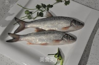 冬瓜炖瓦氏华子鱼汤的做法步骤：1