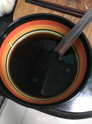 糖醋荷包蛋的做法步骤：1