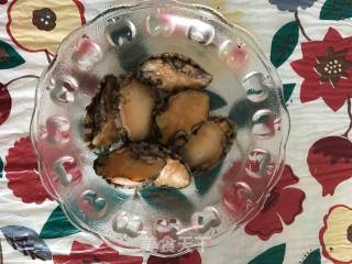 香菇鲍鱼胡萝卜粥的做法步骤：2