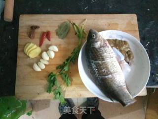 cq奶白鱼的做法步骤：1